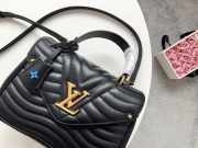 LV M53932 New Wave Bag Top Handle Black - 3