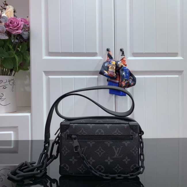 Louis Vuitton Soft Trunk Monogram - 1