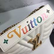 LV New Wave Calfskin Medium handbag white - 5