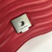 LV New Wave Calfskin Medium handbag Red - 2