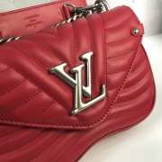 LV New Wave Calfskin Medium handbag Red - 4