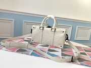 LV M44483 White full leather Runway bags - 1