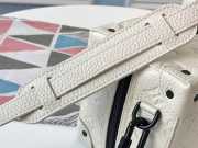 LV M44483 White full leather Runway bags - 2