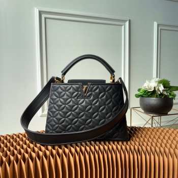 LV Capucines Monogram handbag 27CM Black