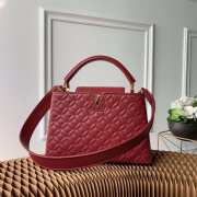 LV Capucines Monogram handbag 31CM Red - 1