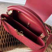 LV Capucines Monogram handbag 31CM Red - 5