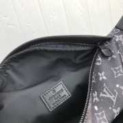 LV DISCOVERY BUMBAG Monogram Galaxy - 5