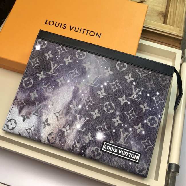 LV POCHETTE VOYAGE MM M44448 - 1