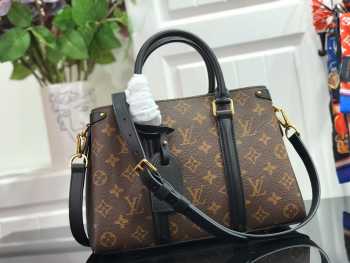 LV Open Handbag M44898 black