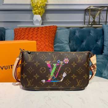 LV POCHETTE ACCESSOIRES