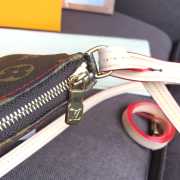 LV POCHETTE ACCESSOIRES MONOGRAM - 2