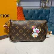 LV POCHETTE ACCESSOIRES 01 - 1