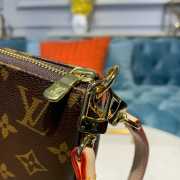 LV POCHETTE ACCESSOIRES 03 - 6