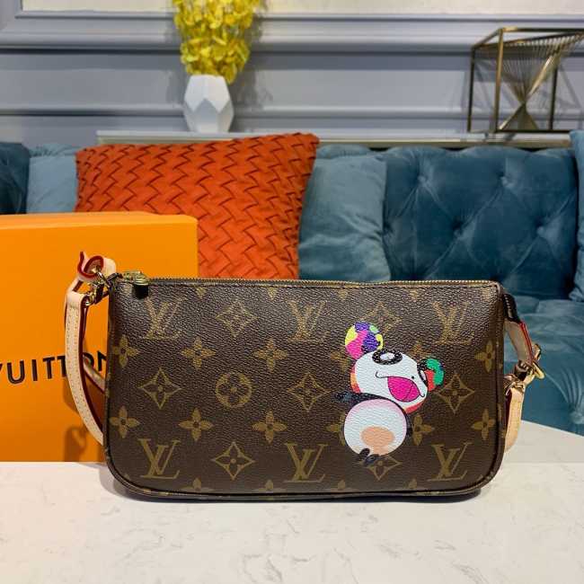 LV POCHETTE ACCESSOIRES 04 - 1