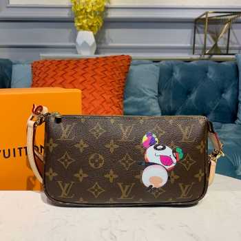 LV POCHETTE ACCESSOIRES 04