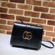 Gucci Arli Medium Shoulder Bag Black - 1