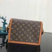 Louis Vuitton Dauphine MM Bag - 3