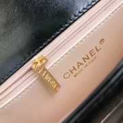 Chanel flap bag 19cm black - 2