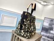 LV Camouflage Bag M95783 - 5