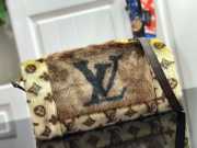 Louis Vuitton Monogram Mink M76094 - 1