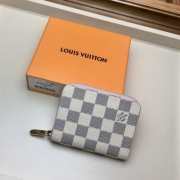 Louis Vuitton Zippy Coin Purse - 1