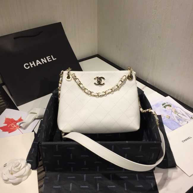 Chanel Hobo Bag AS1461 White - 1