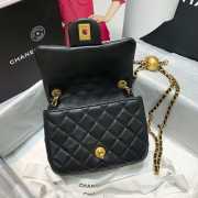 Chanel Mini Flap Bag 17cm Black - 3