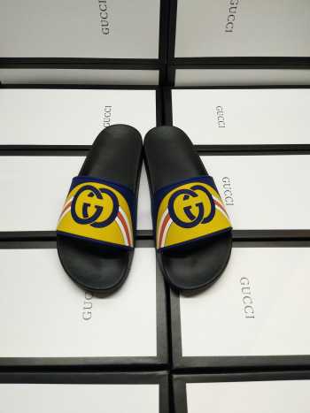 Gucci Slides 013