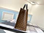 Louis Vuitton Onthego GM Monogram Handbags - 6