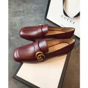 Gucci Women Loafers Shoes 010 - 5