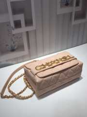 Chanel small flap bag calfskin goldtone metal - 5