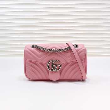 Gucci Marmont matelassé shoulder bag 26cm