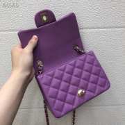 Chanel Caviar Flap bag 17cm Purple - 5