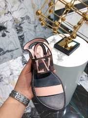 Louis Vuitton Sandals - 2