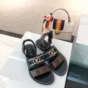 Louis Vuitton Sandals 004 - 6