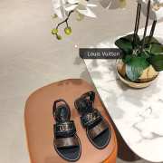 Louis Vuitton Sandals 004 - 5