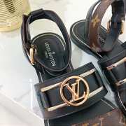 Louis Vuitton Sandals 004 - 4