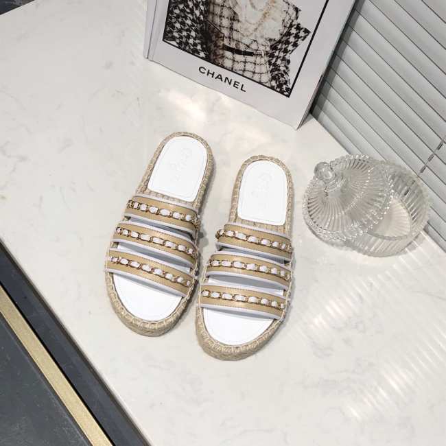 Chanel Sandals 001 - 1