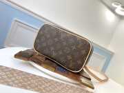  Louis Vuitton Original Monogram Makeup Bag M42265 - 3