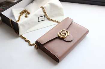 Gucci Chain Shoulder Bag 20cm 006