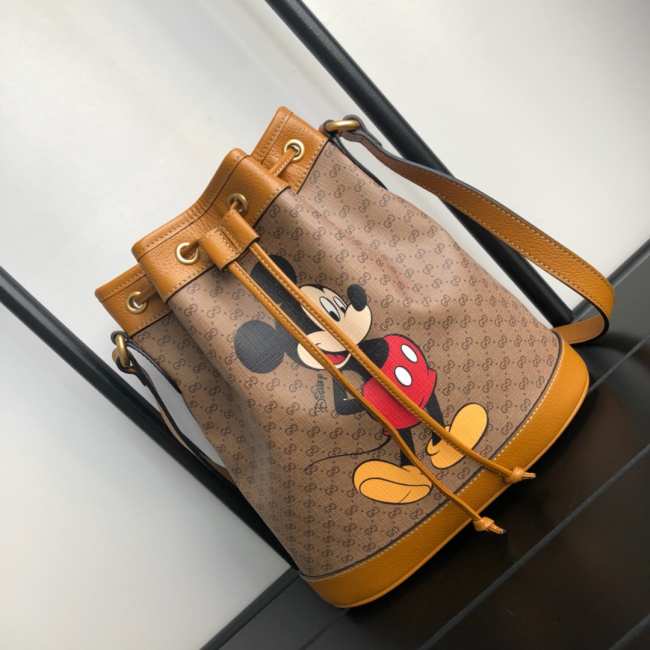 Gucci Disney bucket bag 602691 - 1