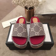 Gucci Sandals 013 - 1