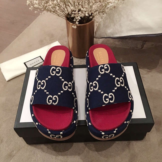 Gucci Sandals 014 - 1