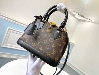 Louis Vuitton Alma BB 25cm