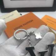 Louis Vuitton Key Holder - 4