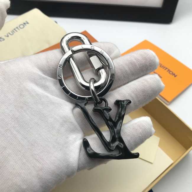 Louis Vuitton Key Holder 005 - 1