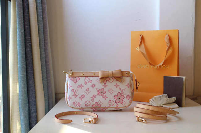 LV POCHETTE ACCESSOIRES M67760 - 1