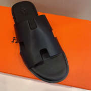 Hermes Slides 003 - 3