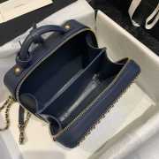 Chanel Small Cosmetic bag 18cm Navy Blue - 2