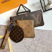 Louis Vuitton Trio Pouch Monogram - 1